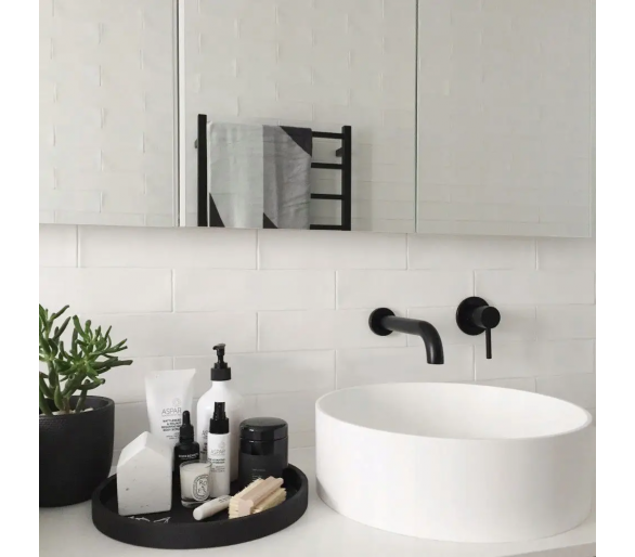 Смеситель для раковины (умывальника) REA LUNGO BLACK MAT + BOX черный настенный скрытого монтажа