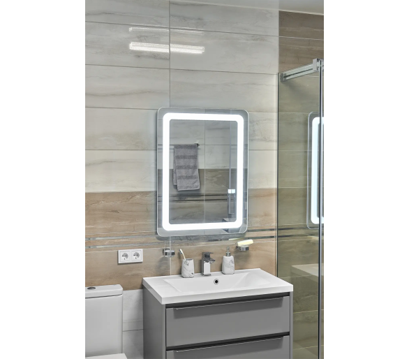Дзеркало з LED підсвіткой в ванну кімнату прямокутне MR-4 Global Glass